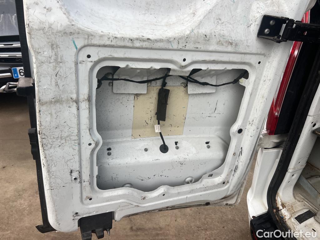  Ford  Transit  Custom Furgón 320 L1 Trend 2.0 TDCi 105CV MT6 E6 #47