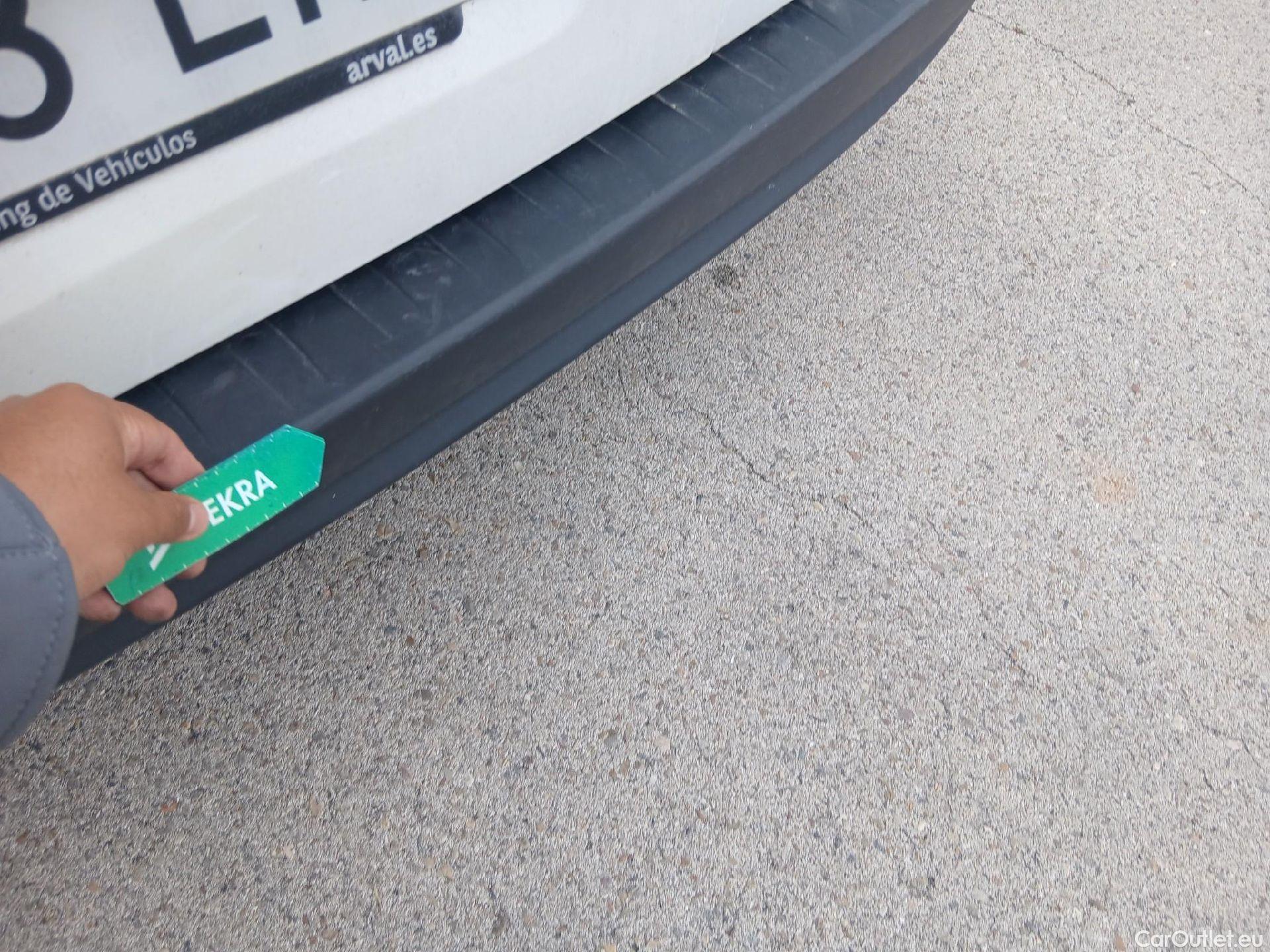  Renault  Kangoo RENAULT  Furgón/2013/3P/furgón derivado de turismo Profesional Blue dCi 59 kW (80CV) #25