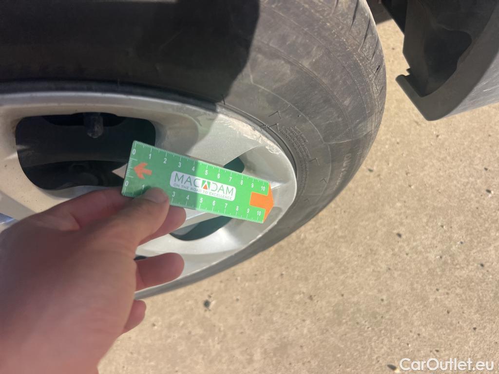  Citroen  C3 CITROEN  / 2020 / 5P / berlina comercial BlueHDi 73KW (100CV) S&S Comercial #18