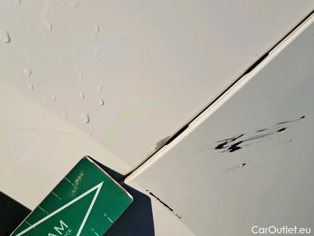  Volkswagen  Polo VOLKSWAGEN  / 2017 / 5P / berlina con portón Edition 1.0 59kW (80CV) (VEHICULO COMERCIAL) #40