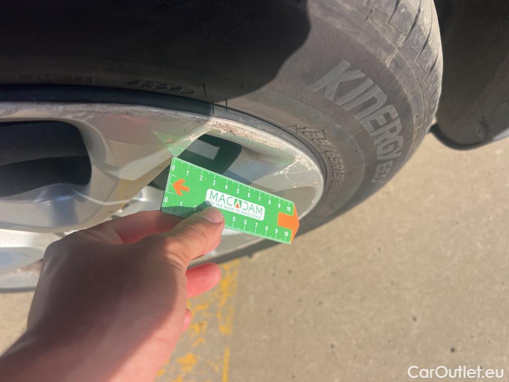  Citroen  C3 CITROEN  / 2020 / 5P / berlina comercial BlueHDi 73KW (100CV) S&S Comercial #16