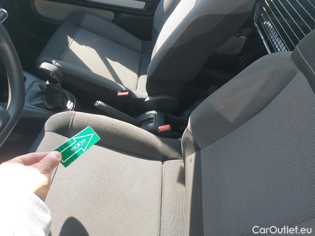  Citroen  C3 CITROEN  / 2016 / 5P / berlina comercial BlueHDi 73KW (100CV) S&S Comercial #35