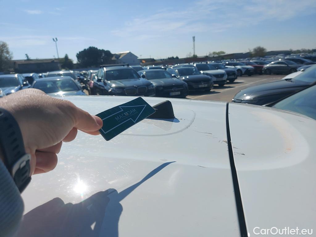  Citroen  C3 CITROEN  / 2016 / 5P / berlina comercial BlueHDi 73KW (100CV) S&S Comercial #37