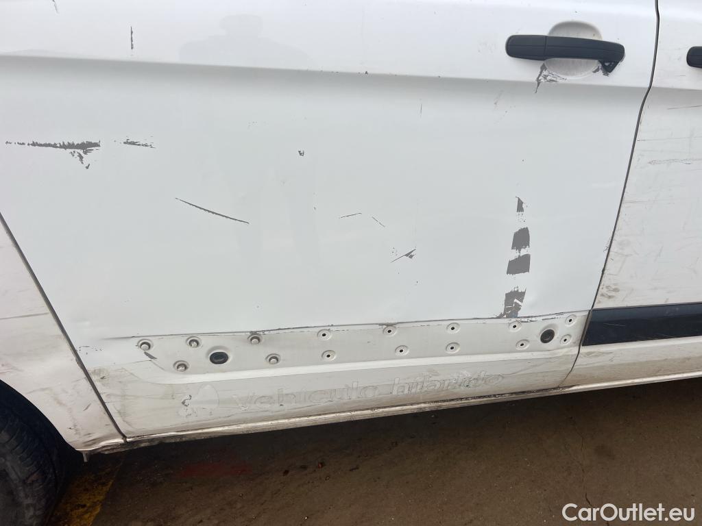  Ford  Transit  Custom Furgón 320 L1 Trend 2.0 TDCi 105CV MT6 E6 #9