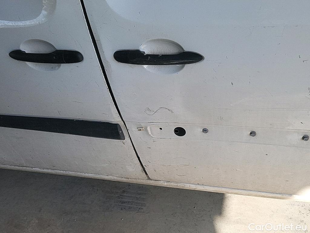  Nissan  NV200 NISSAN NV250 / 2019 / 4P / furgón 2pl 1.5dCi 70 kW (95CV) L2H1 ÓPTIMA #19