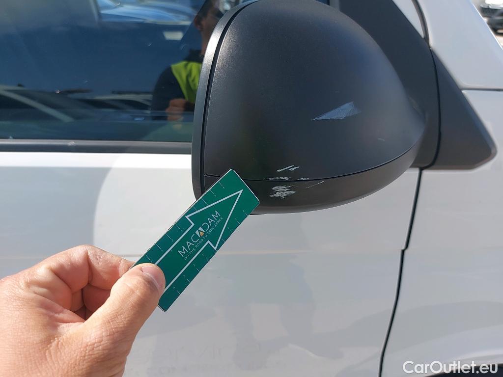  Land Rover  Discovery VOLKSWAGEN Transporter / 2020 / 4P / furgón Furgón Largo TN 2.0 TDI 81kW (110CV) #30