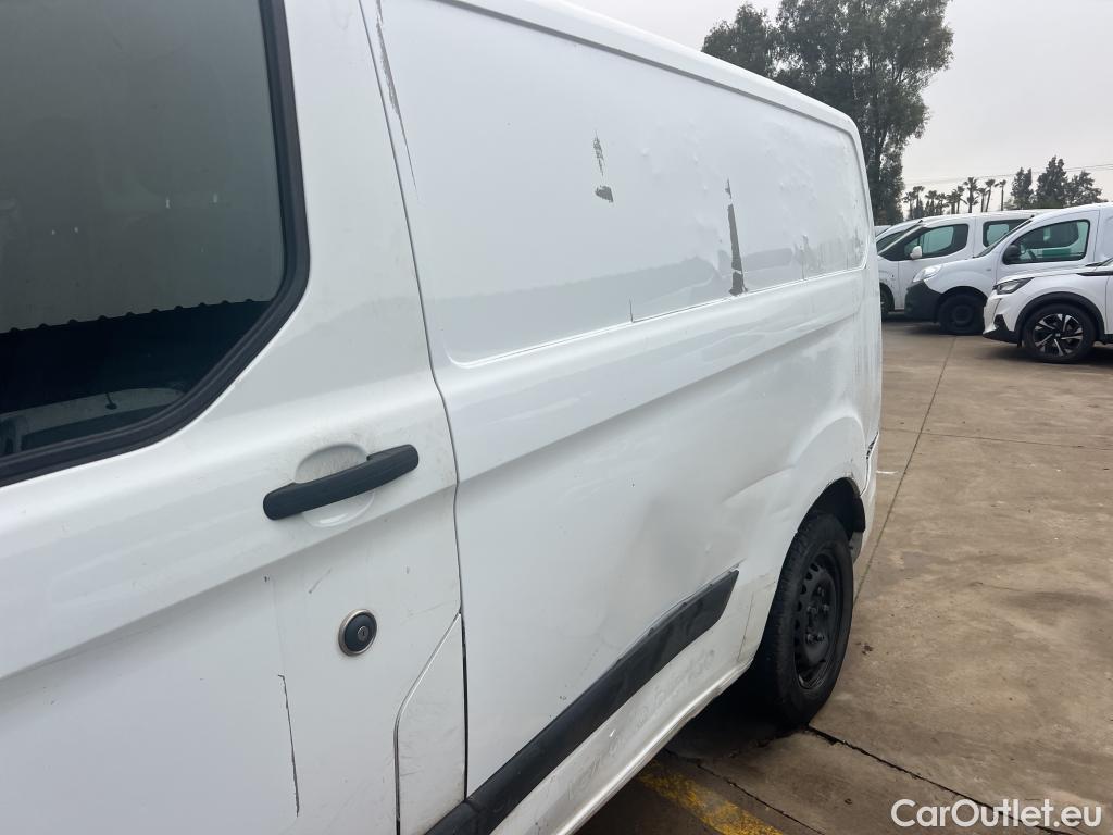  Ford  Transit  Custom Furgón 320 L1 Trend 2.0 TDCi 105CV MT6 E6 #32