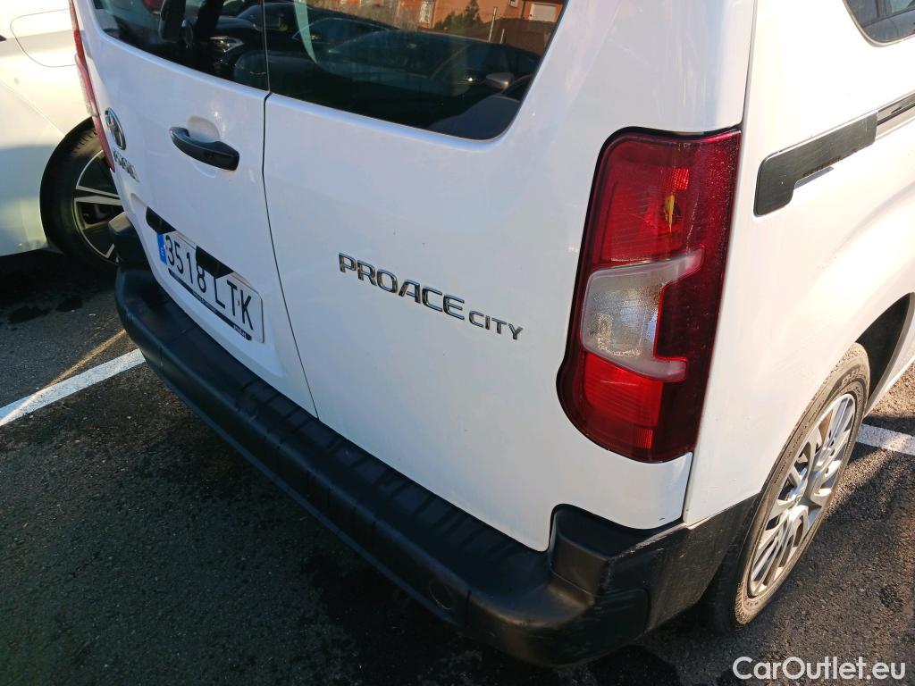  Toyota  Proace TOYOTA  City / 2020 / 4P / combi 1.5D 75kW (100CV) GX L1 #38