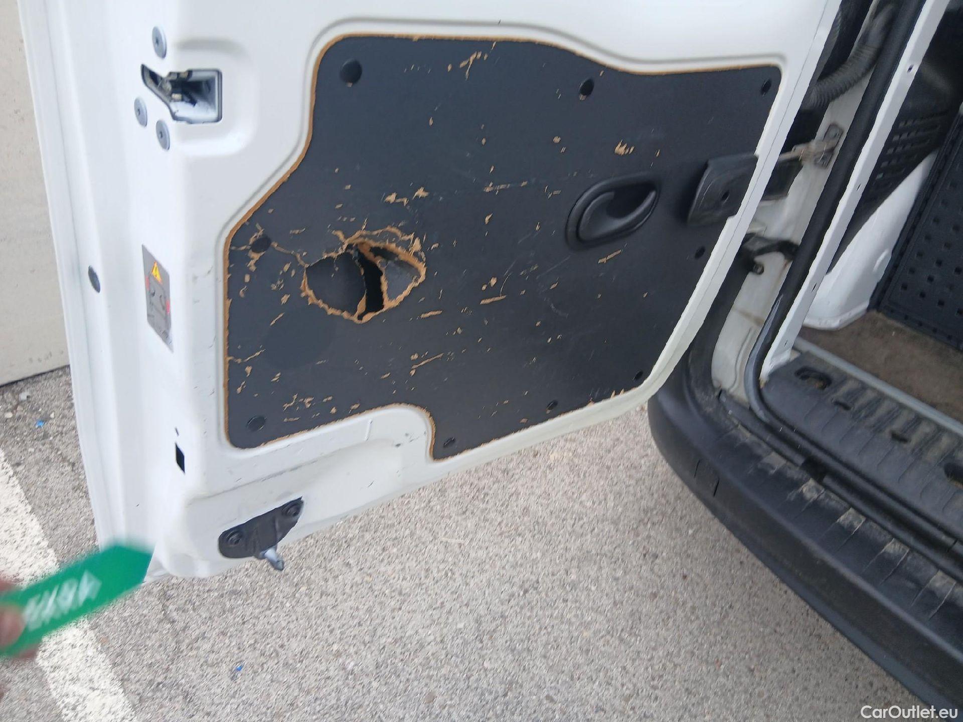  Renault  Kangoo RENAULT  Furgón/2013/3P/furgón derivado de turismo Profesional Blue dCi 59 kW (80CV) #4