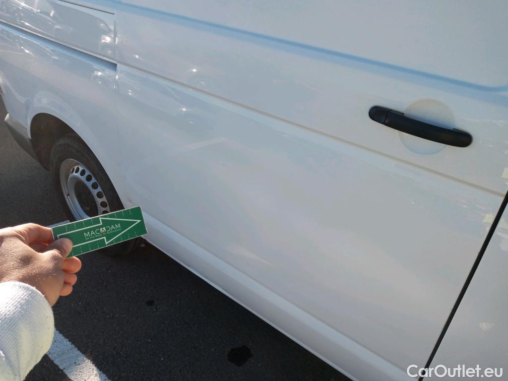  Land Rover  Discovery VOLKSWAGEN Transporter / 2020 / 4P / furgón Furgón Corto TN 2.0 TDI 110kW 4MO #8