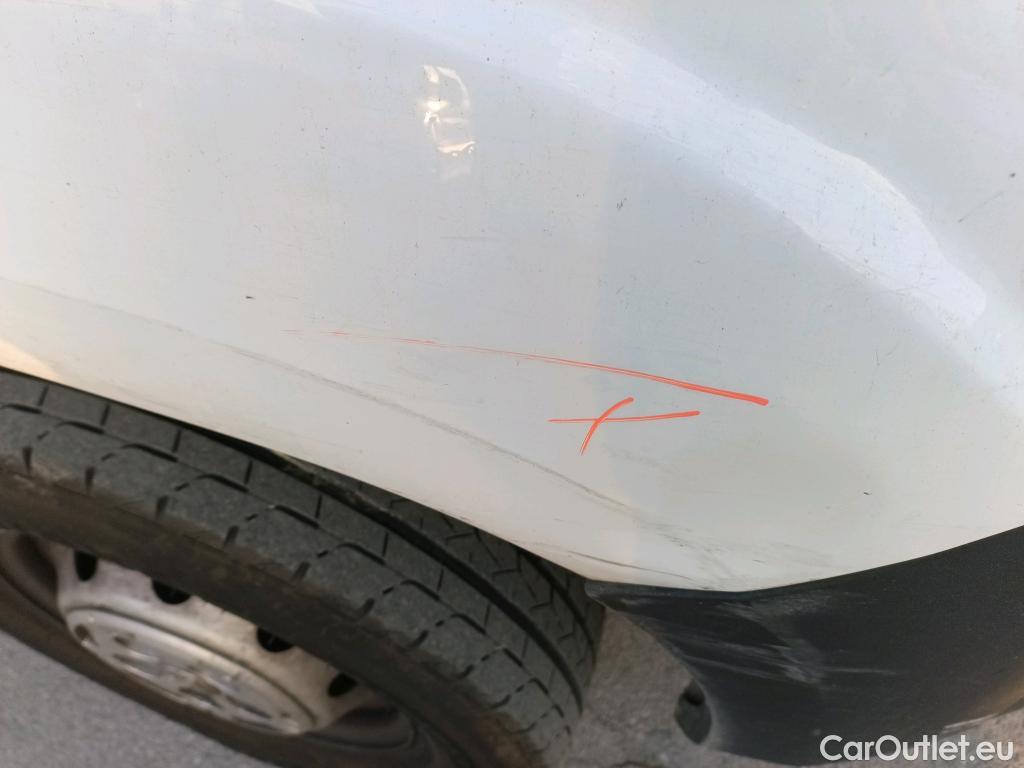  Peugeot  Boxer PEUGEOT  / 2014 / 4P / furgón 335 L2 H2 BHDI 103kW (140CV) S&S 6 V. M (CX) #39