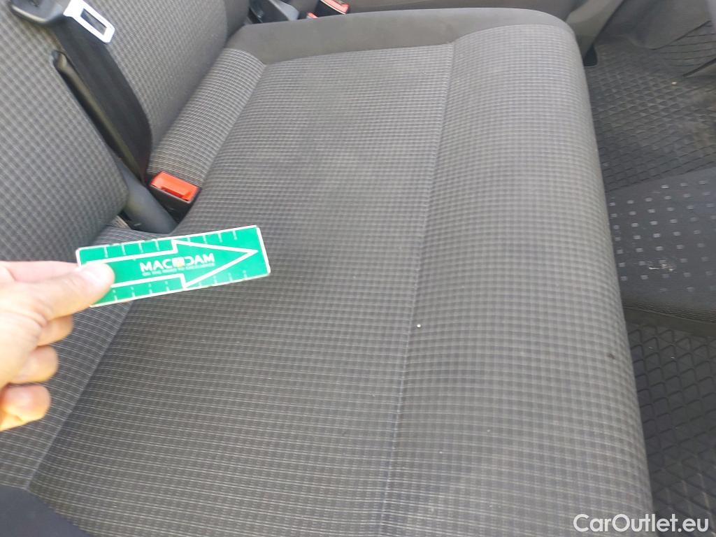  Land Rover  Discovery VOLKSWAGEN Transporter / 2020 / 4P / furgón Furgón Largo TN 2.0 TDI 81kW (110CV) #5