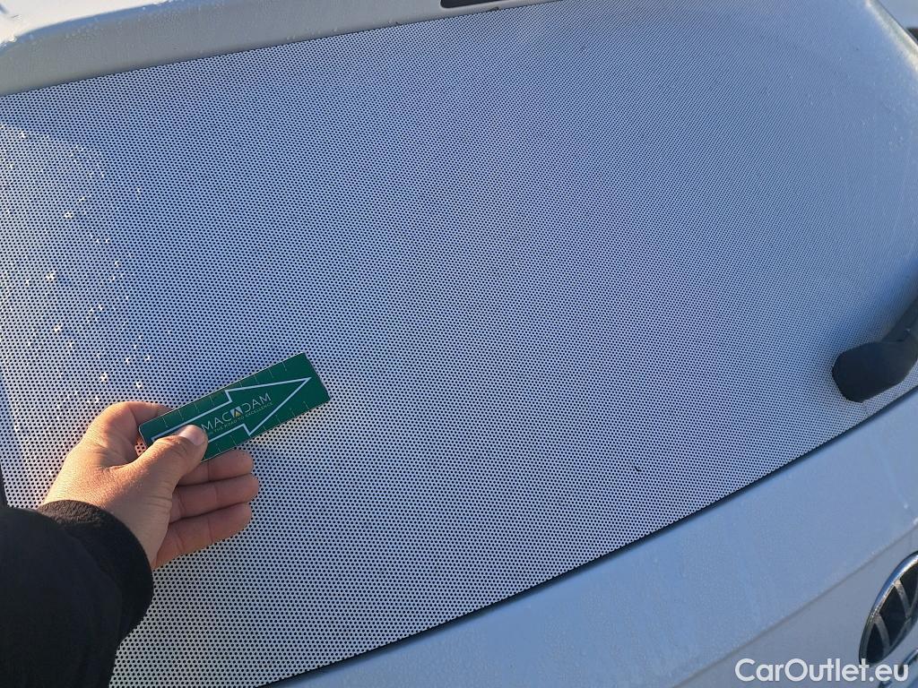  Volkswagen  Polo VOLKSWAGEN  / 2017 / 5P / berlina con portón Edition 1.0 59kW (80CV) (VEHICULO COMERCIAL) #23