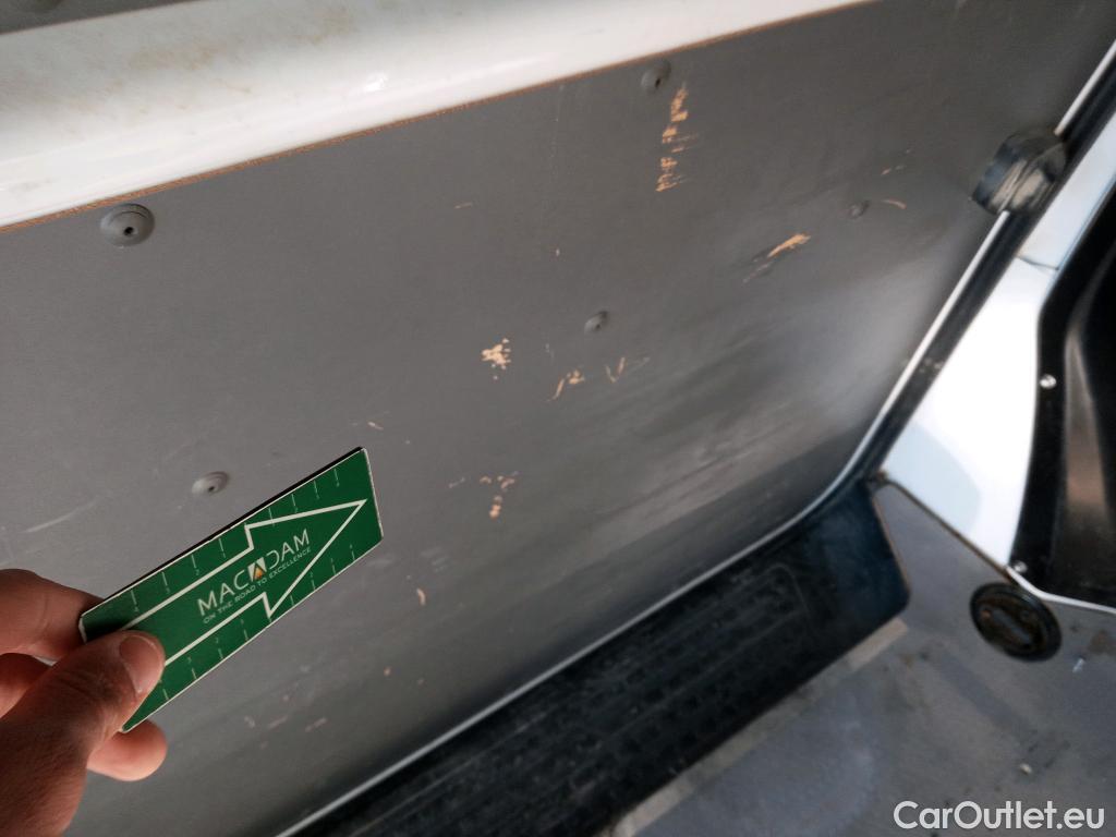  Land Rover  Discovery VOLKSWAGEN Transporter / 2020 / 4P / furgón Furgón Corto TN 2.0 TDI 110kW 4MO #23