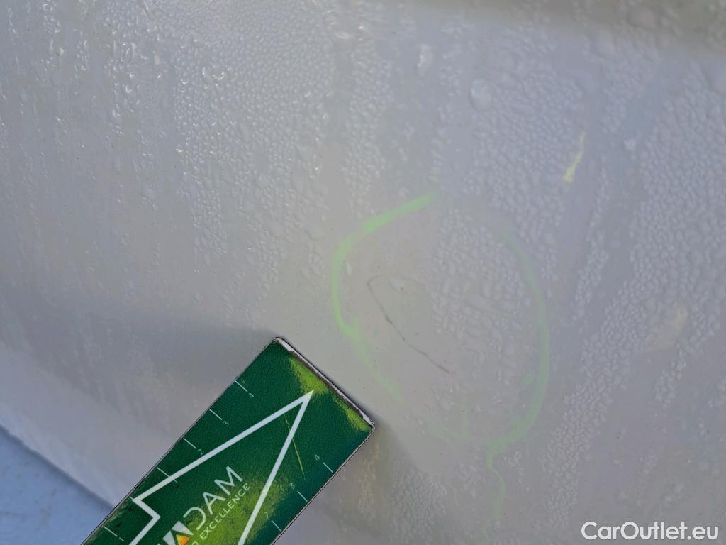  Volkswagen  Polo VOLKSWAGEN  / 2017 / 5P / berlina con portón Edition 1.0 59kW (80CV) (VEHICULO COMERCIAL) #10