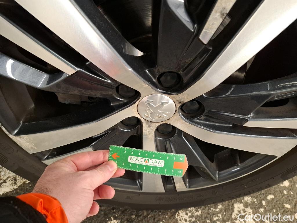  Peugeot  3008  GT Line 1.2 PureTech 130CV BVM6 E6d #15