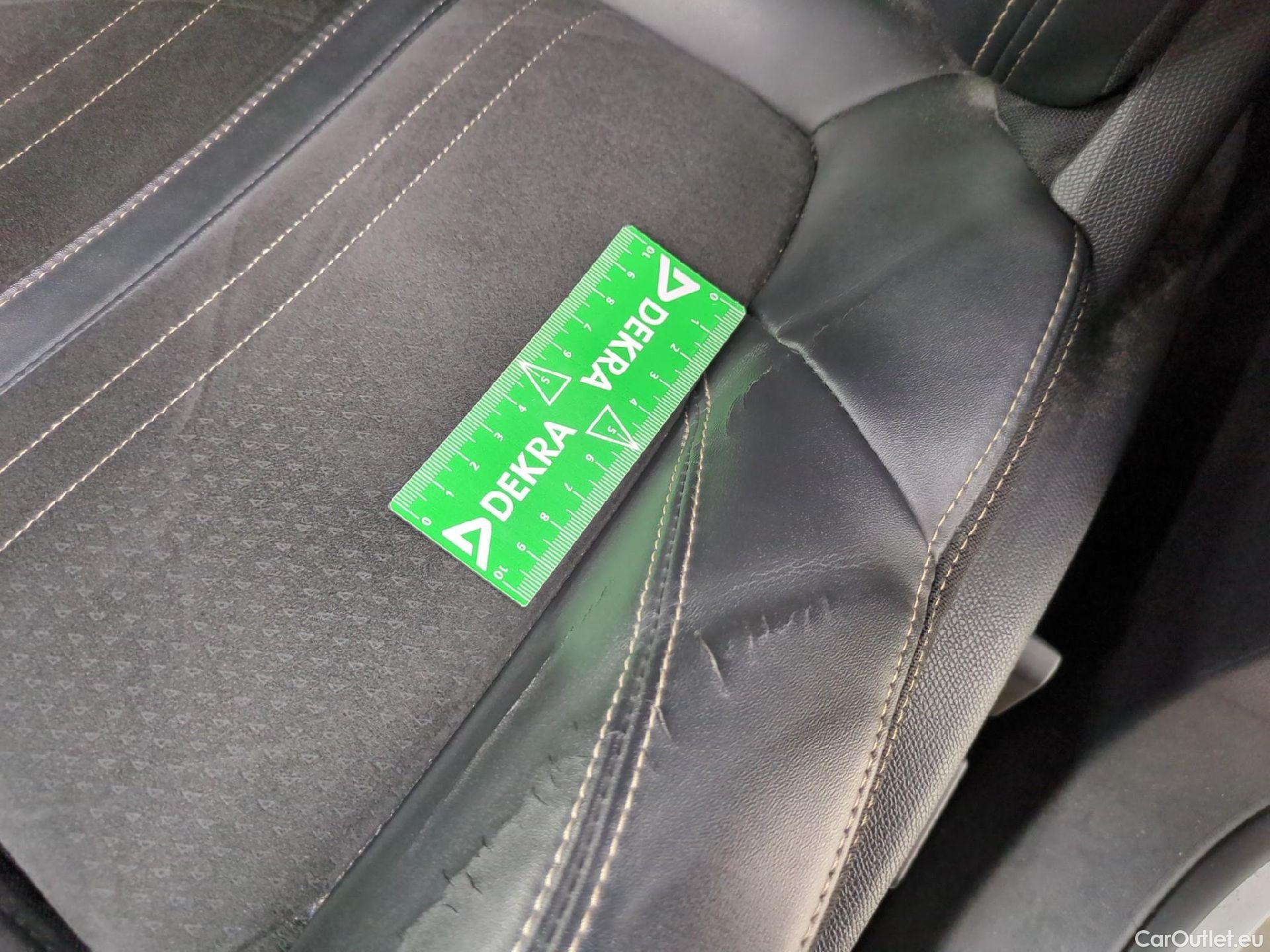  Peugeot  3008 PEUGEOT  / 2020 / 5P / SUV PureTech 180 S&S EAT8 GT Pack #2