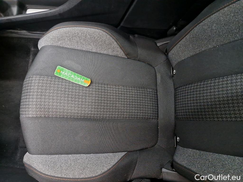  Peugeot  3008  Active Business 1.5 HDi 130CV BVA8 E6d #21