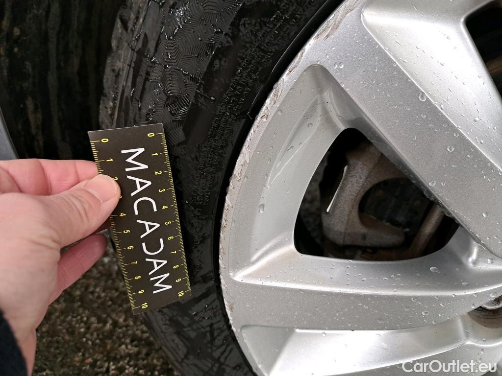  Peugeot  308  SW Active Business 1.5 HDi 130CV BVA8 E6d #19