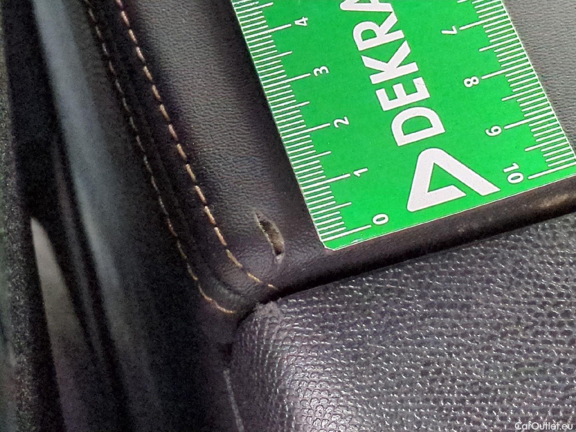  Peugeot  3008 PEUGEOT  / 2020 / 5P / SUV PureTech 180 S&S EAT8 GT Pack #15