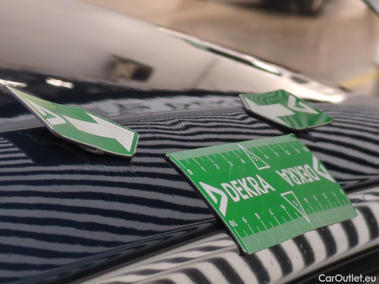  Peugeot  3008  Active Pack 1.5 HDi 130CV BVA8 E6d #14