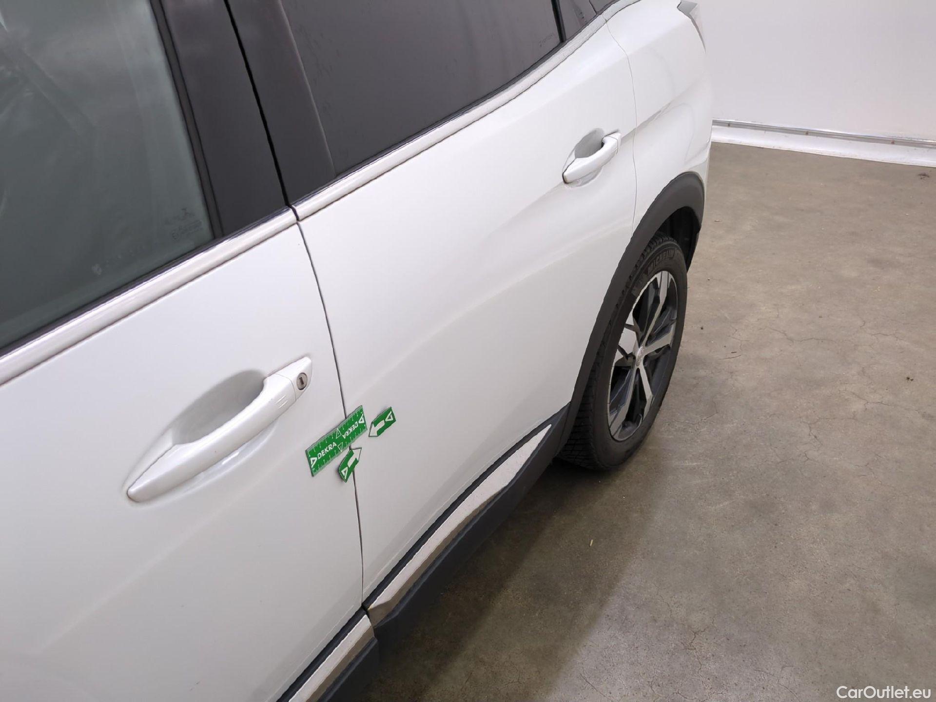  Peugeot  3008 PEUGEOT  / 2020 / 5P / SUV PureTech 180 S&S EAT8 GT Pack #32