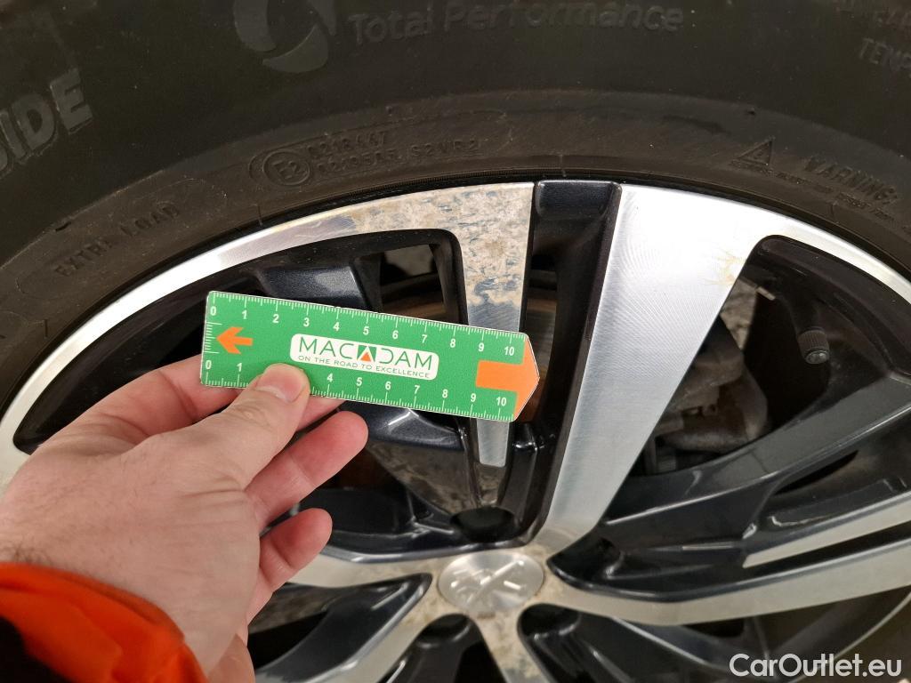  Peugeot  3008  GT Line 1.2 PureTech 130CV BVM6 E6d #19