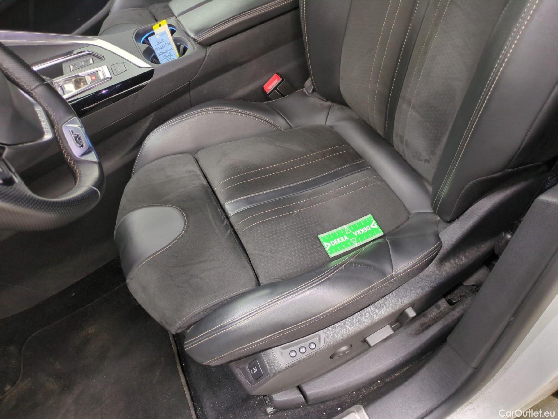  Peugeot  3008 PEUGEOT  / 2020 / 5P / SUV PureTech 180 S&S EAT8 GT Pack #1