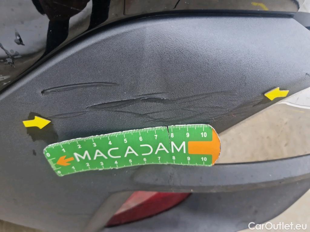  Peugeot  3008  Active Business 1.5 HDi 130CV BVA8 E6d #28