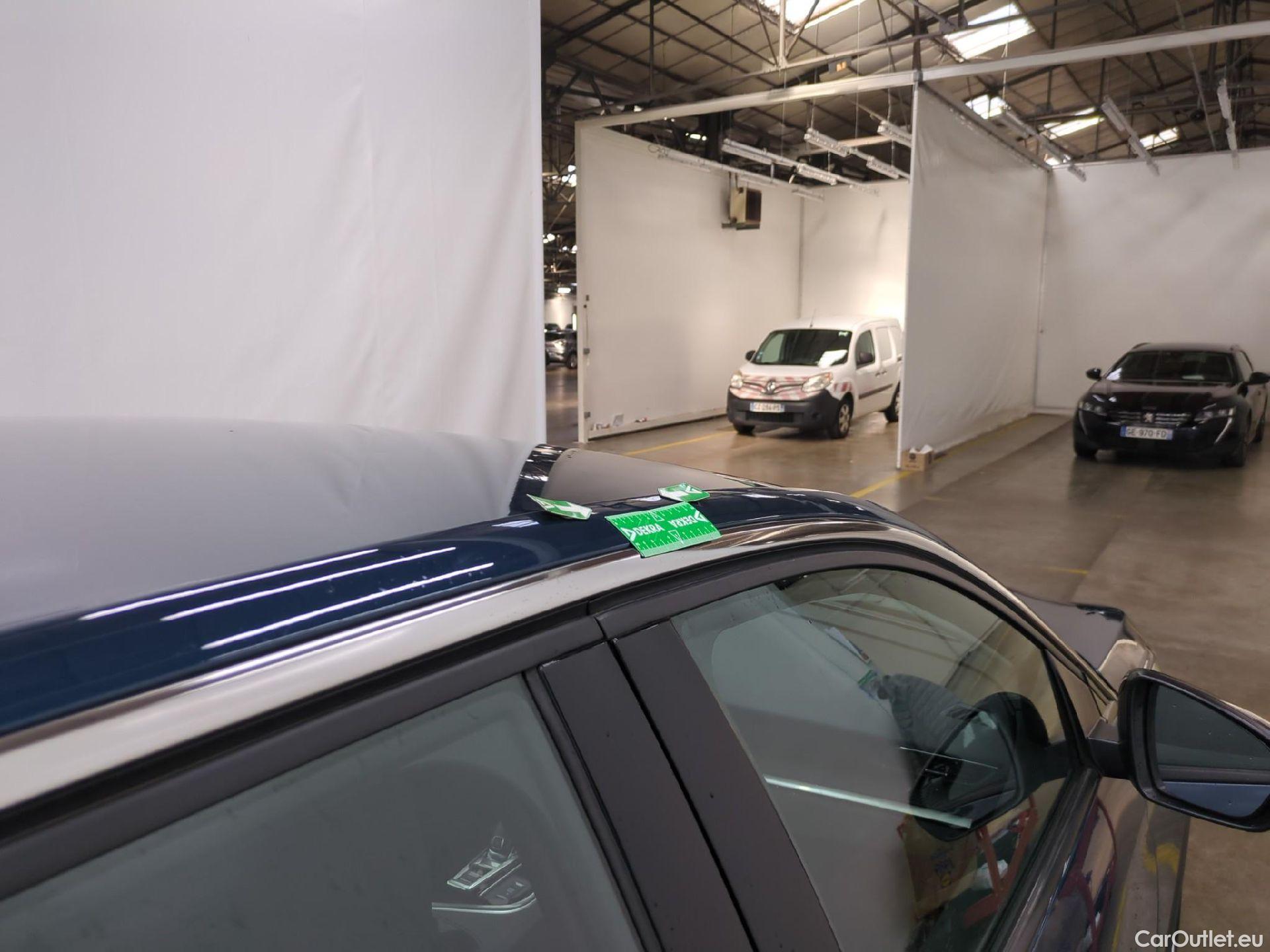  Peugeot  3008  Active Pack 1.5 HDi 130CV BVA8 E6d #13