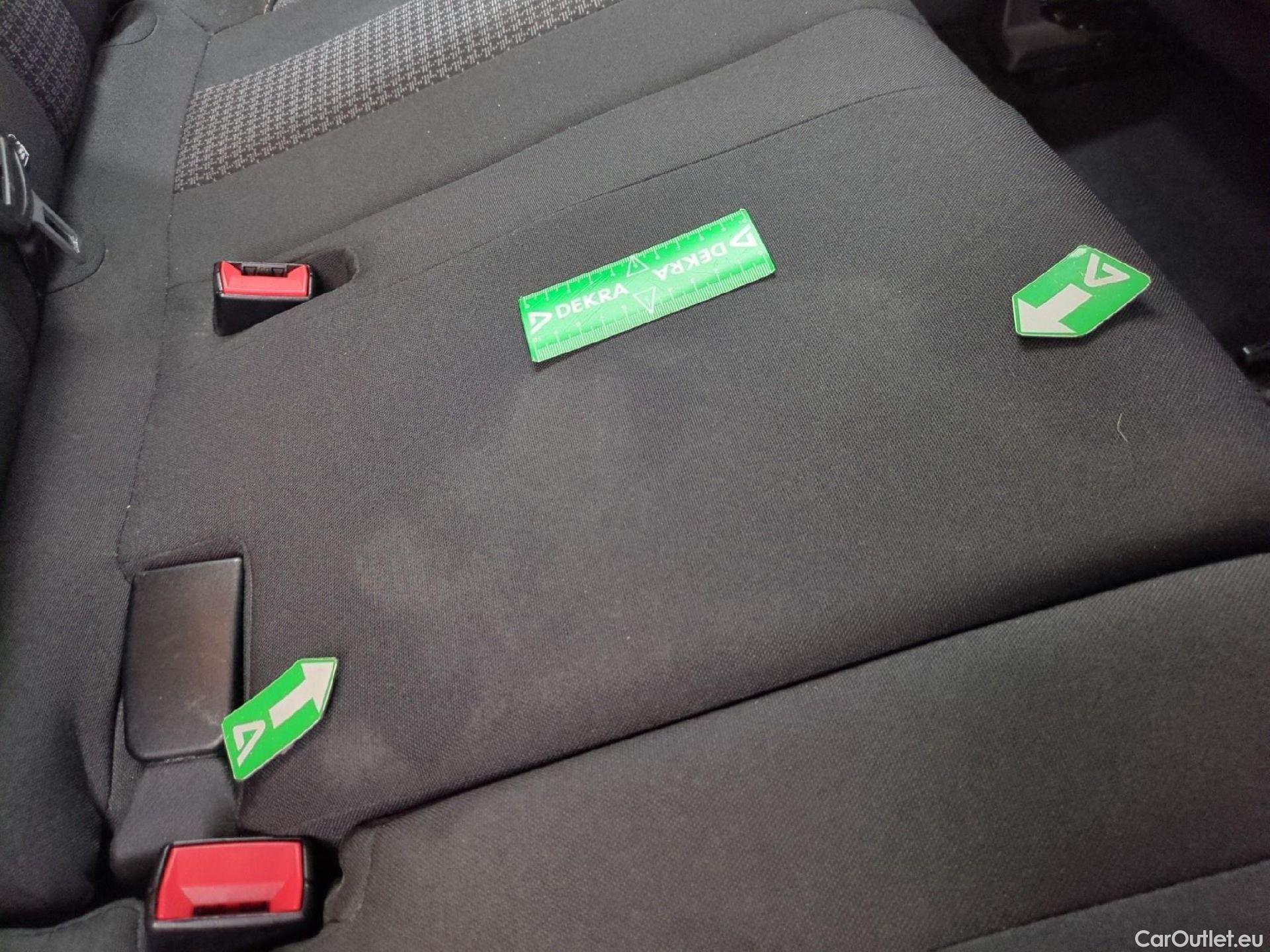  Peugeot  3008  Active Pack 1.5 HDi 130CV BVA8 E6d #11