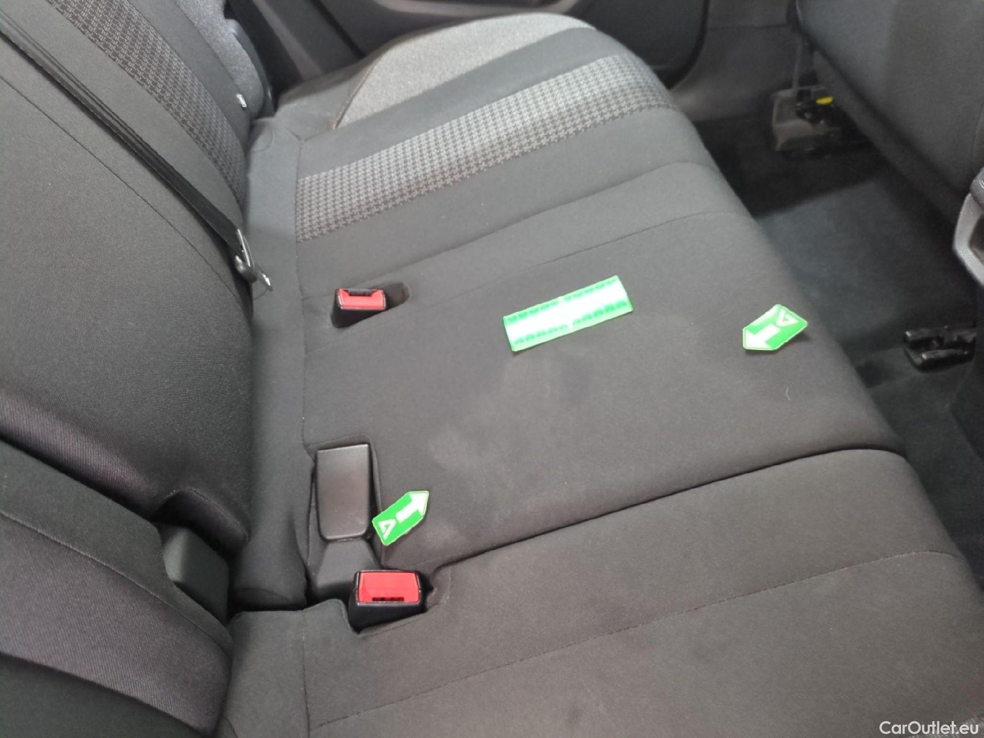  Peugeot  3008  Active Pack 1.5 HDi 130CV BVA8 E6d #12