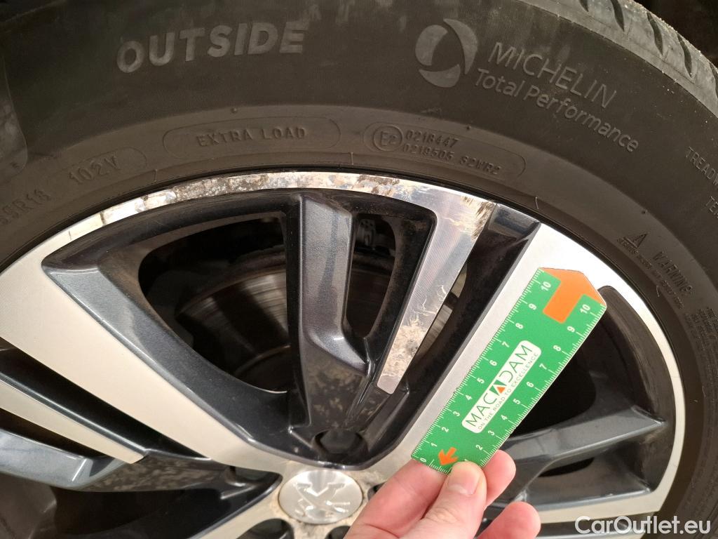  Peugeot  3008  GT Line 1.2 PureTech 130CV BVM6 E6d #14