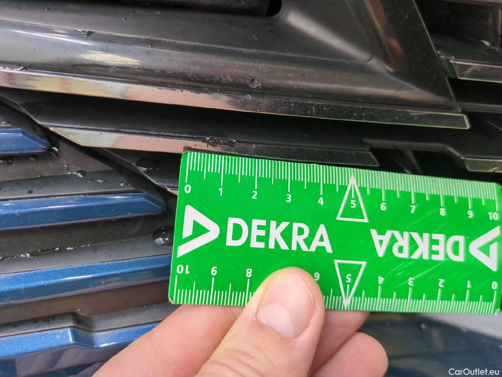  Peugeot  3008  Active Pack 1.5 HDi 130CV BVA8 E6d #20