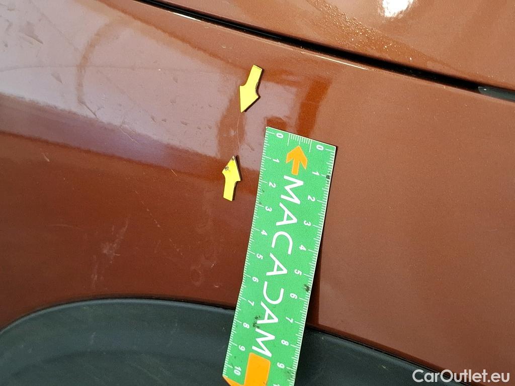  Peugeot  5008  Active Pack 1.5 HDi 130CV BVA8 7 Sieges E6d #33