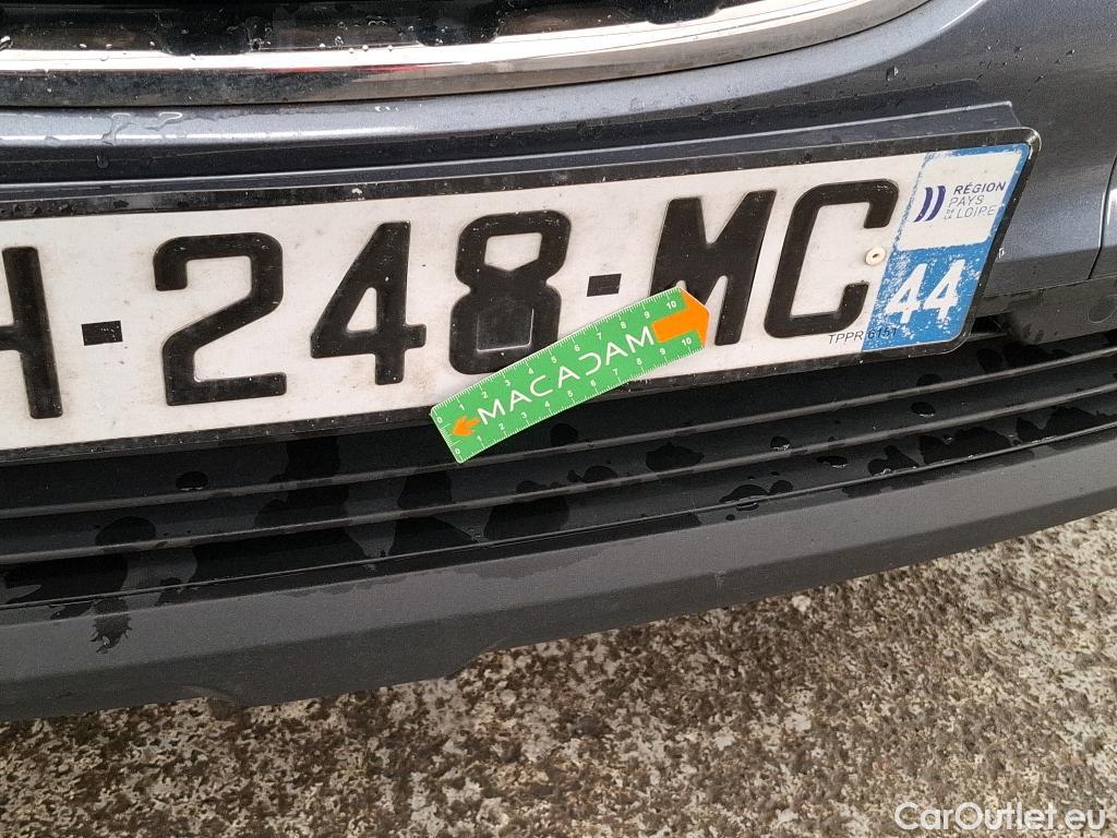  Renault  Kadjar RENAULT  / 2018 / 5P / Crossover Evolution TCe 140 EDC #19