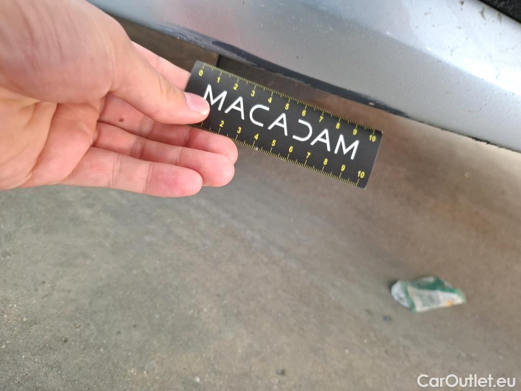  Renault  Megane RENAULT Mégane Berline / 2020 / 5P / Berline Business TCe 140 EDC FAP #9