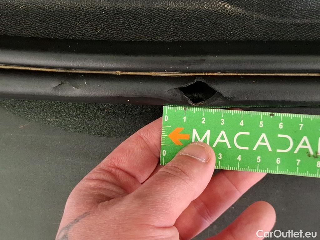  Peugeot  5008  Active Pack 1.5 HDi 130CV BVA8 7 Sieges E6d #4