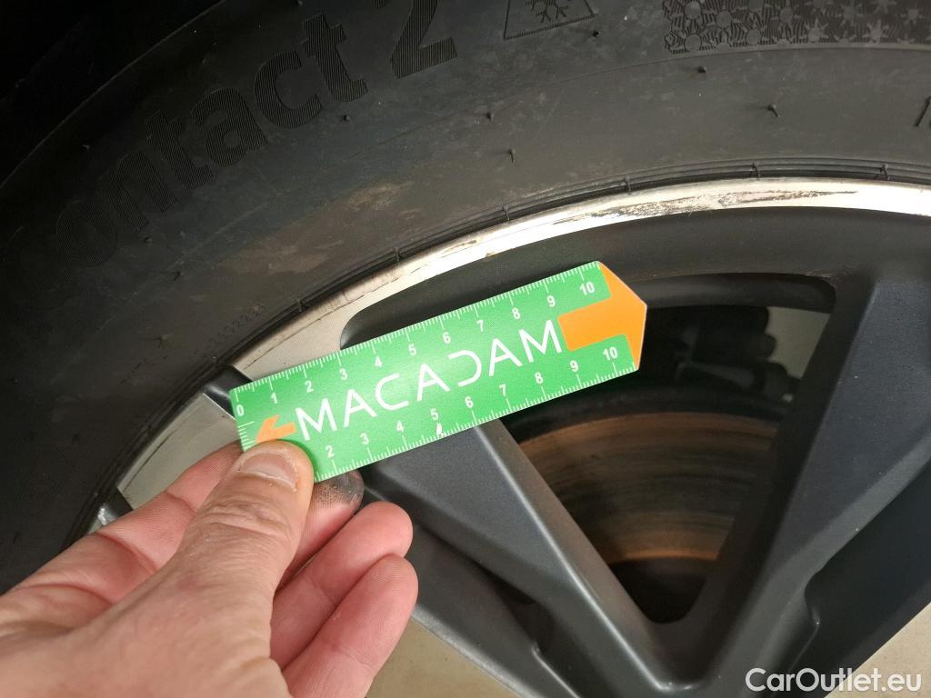  Peugeot  5008  GT 2.0 HDi 175CV BVA8 7 Sieges E6d #9