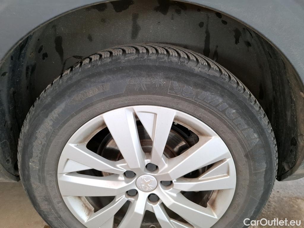  Peugeot  5008  Active Business 1.5 HDi 130CV BVA8 E6d #38