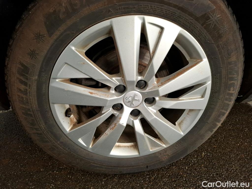  Peugeot  5008  Active Pack 1.5 HDi 130CV BVA8 7 Sieges E6d #18