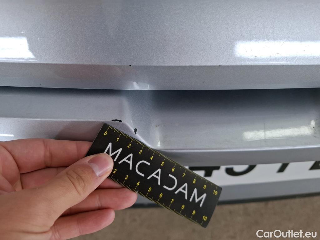  Renault  Megane RENAULT Mégane Berline / 2020 / 5P / Berline Business TCe 140 EDC FAP #13