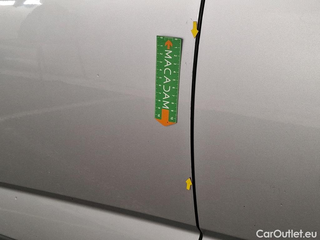  Renault  Megane  IV Estate Intens 1.3 TCe #30