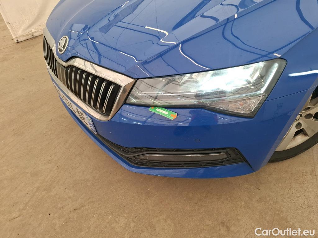  Skoda  Superb SKODA  Combi  2019  5P  Break 20 TDI SCR 150 DSG7 Business #1