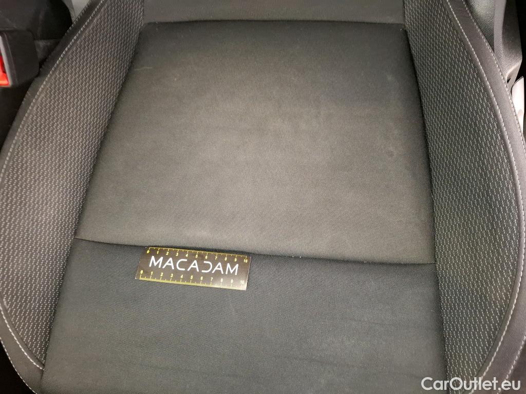  Skoda  Karoq SKODA  / 2017 / 5P / SUV 2.0 TDI 116ch DSG7 Ambition #48