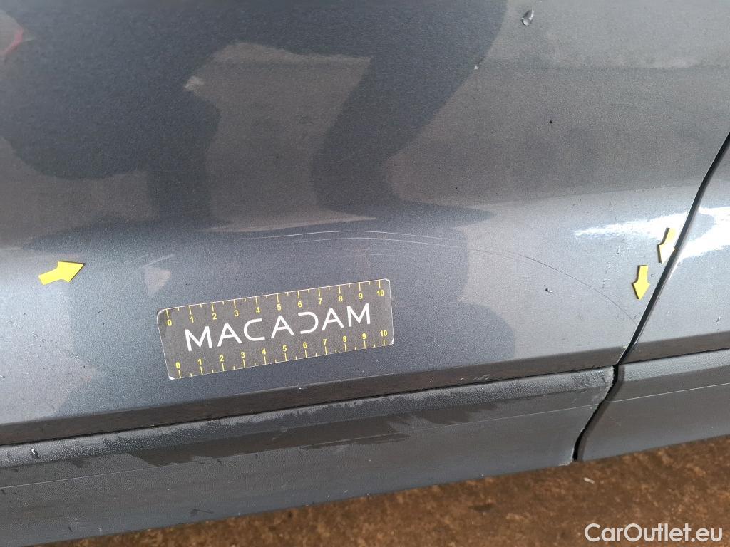  Volkswagen  T-ROC VOLKSWAGEN  / 2017 / 5P / SUV 2.0 TDI 115 LOUNGE BUS #18