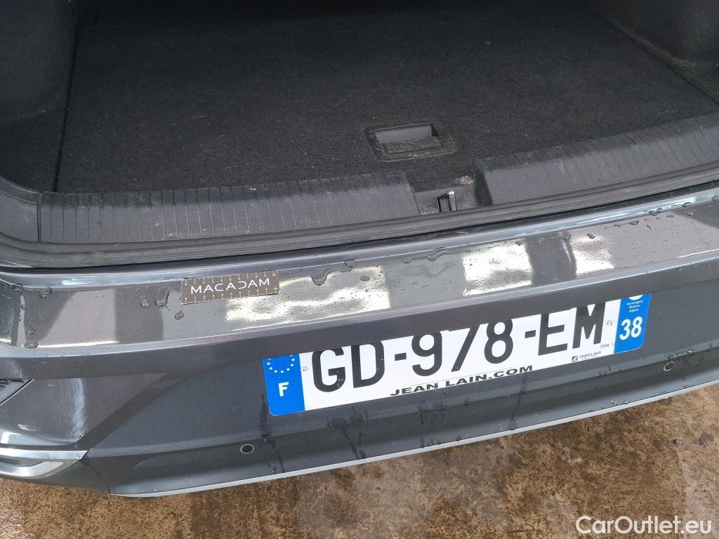  Volkswagen  T-ROC VOLKSWAGEN  / 2017 / 5P / SUV 2.0 TDI 115 LOUNGE BUS #58