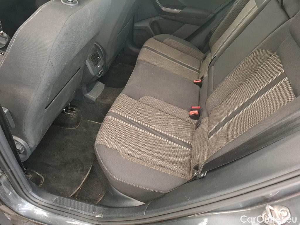  Volkswagen  T-ROC VOLKSWAGEN  / 2017 / 5P / SUV 2.0 TDI 115 LOUNGE BUS #50