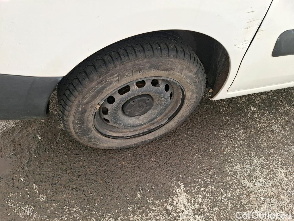  Citroen  Berlingo  Fourgon Club L1 (Court) 1.6 BlueHDi 100CV BVM5 E6 #10