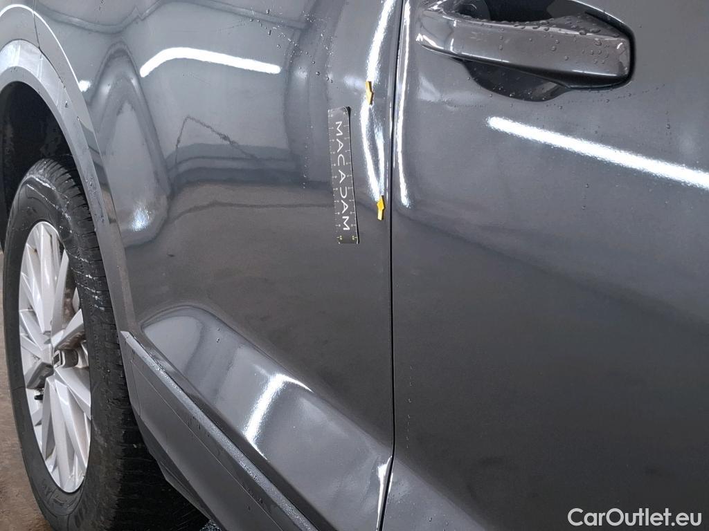  Volkswagen  T-ROC VOLKSWAGEN  / 2017 / 5P / SUV 2.0 TDI 115 LOUNGE BUS #16